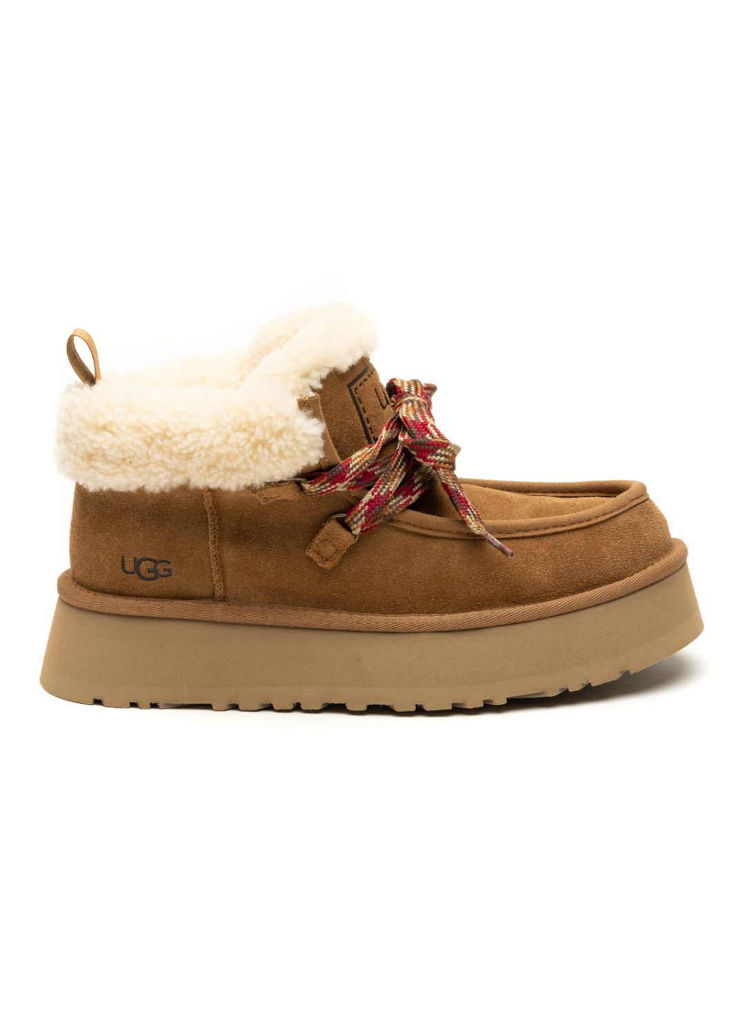 AI23-ugg-1143954CHE.jpg