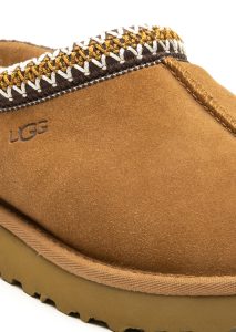 AI23-ugg-5955CHE_8_P.jpg