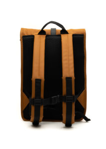 AI24-rains-ROLLTOP20RUCKSACK2013320RUST_3_P.jpg