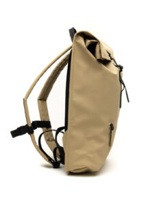 AI24-rains-ROLLTOP20RUCKSACK2013320SAND_2_P.jpg