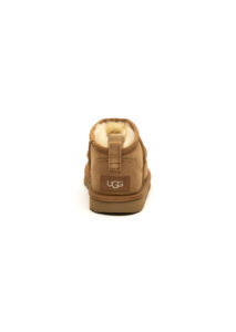 AI24-ugg-1130750KCHE_2_P.jpg