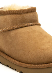 AI24-ugg-1130750KCHE_8_P.jpg