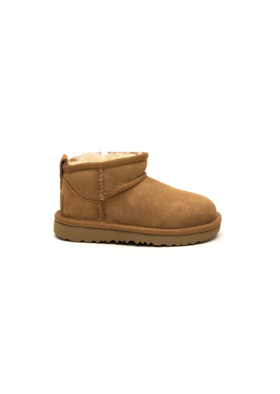 AI24-ugg-1130750TCHE.jpg