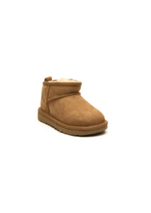 AI24-ugg-1130750TCHE_1_P.jpg