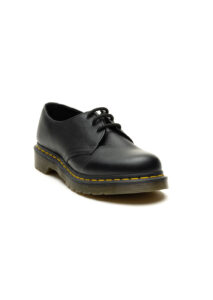 AI23-dr20martens-24256001BLACK_1_P.jpg