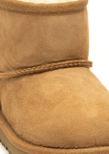 AI24-ugg-1017715TCHE_8_P.jpg