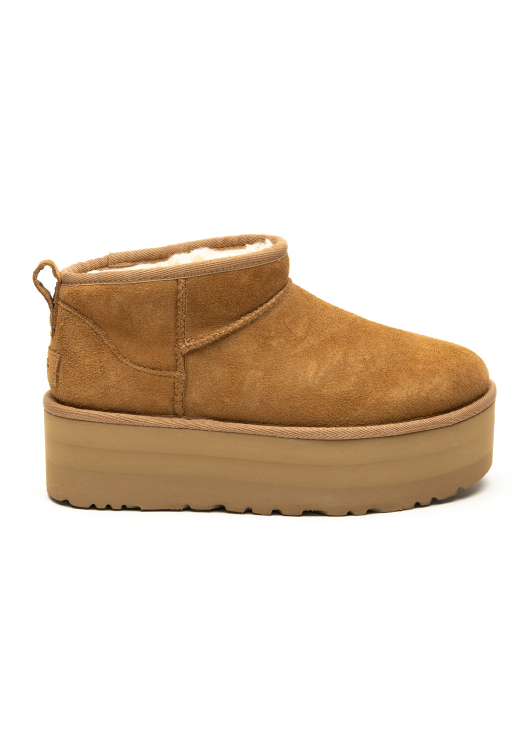 AI24-ugg-1135092CHE.jpg