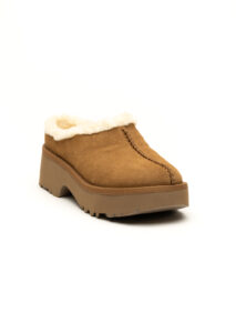 AI24-ugg-1162510CHE_1_P.jpg